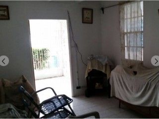 House For Sale in Hartwell Gardens, Clarendon Jamaica | [5]