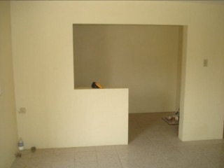 House For Rent in Swift Avenue, Kingston / St. Andrew Jamaica | [2]