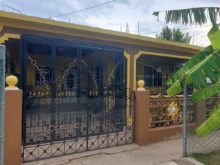 2 bed House For Sale in CHRISTIAN GARDENS, St. Catherine, Jamaica