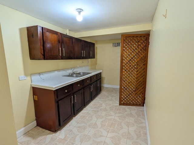 Apartment For Rent in Stoney Hill Square, Kingston / St. Andrew Jamaica | [3]