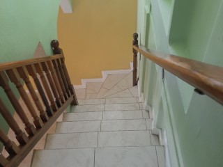 Townhouse For Rent in manley meadows, Kingston / St. Andrew Jamaica | [2]
