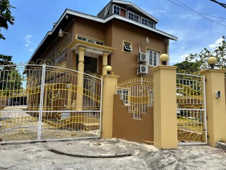 Commercial building For Sale in Constant Spring Gardens, Kingston / St. Andrew Jamaica | [1]