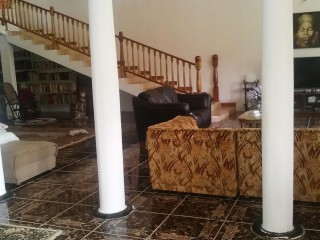 8 bed House For Sale in Jackson Town, Trelawny, Jamaica