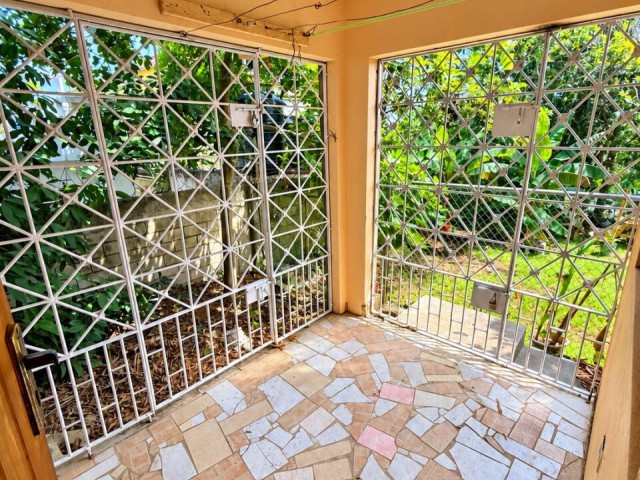 House For Rent in Linstead, St. Catherine Jamaica | [13]