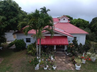 House For Sale in Highgate, St. Mary Jamaica | [11]