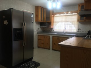Flat For Rent in Queen Hill Red Hills, Kingston / St. Andrew Jamaica | [5]