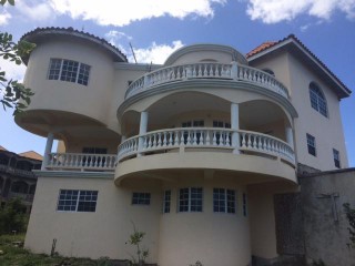 House For Sale in GREENSIDE, Trelawny Jamaica | [5]