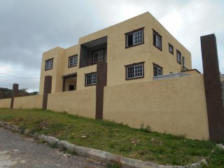 1 bed Apartment For Sale in Mandeville, Manchester, Jamaica