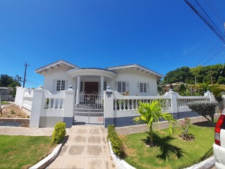 4 bed House For Sale in Portmore, St. Catherine, Jamaica