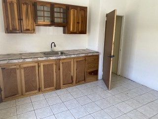 Flat For Rent in Hellshire Heights, St. Catherine Jamaica | [2]