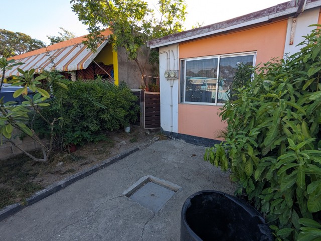 House For Sale in Edgewater, St. Catherine Jamaica | [12]