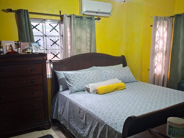 House For Sale in 4 West Greater Portmore, St. Catherine Jamaica | [9]