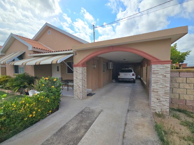 House For Sale in Caribbean Estate, St. Catherine Jamaica | [2]