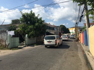 3 bed House For Sale in Spanish Town, St. Catherine, Jamaica