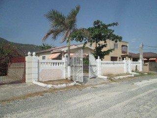 House For Sale in Palm Beach Estate Bull Bay, Kingston / St. Andrew Jamaica | [9]