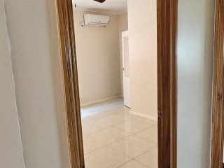 Apartment For Rent in El Monte Apt Complex, Kingston / St. Andrew Jamaica | [4]