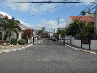 Townhouse For Rent in Haining Mews, Kingston / St. Andrew Jamaica | [13]
