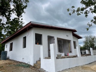 3 bed House For Sale – Bog Walk, St. Catherine, Jamaica