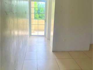 2 bed Apartment For Sale in KINGSTON 19, Kingston / St. Andrew, Jamaica