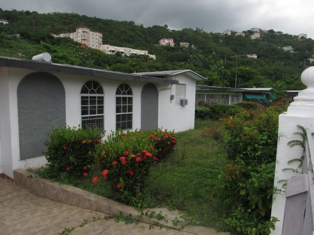 House For Sale in Meadowbrook Mews, Kingston / St. Andrew Jamaica | [4]