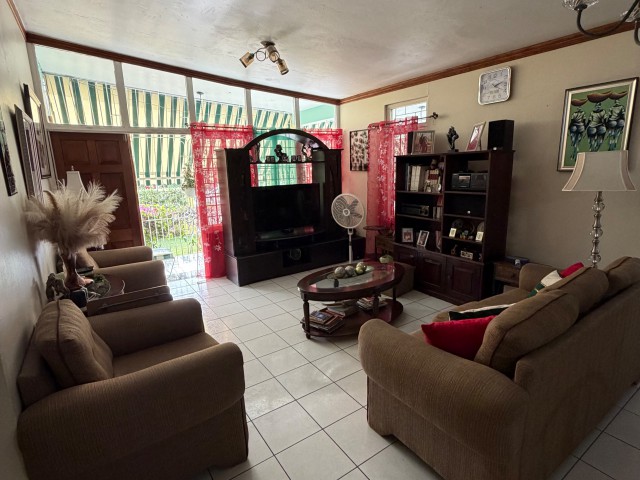House For Sale in Valentines Garden, Kingston / St. Andrew Jamaica | [12]
