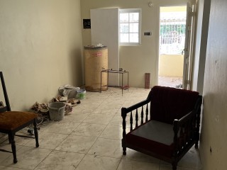 2 bed House For Sale in Nannyville, Kingston / St. Andrew, Jamaica