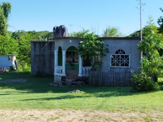 House For Sale in Birds Hill, Clarendon Jamaica | [1]