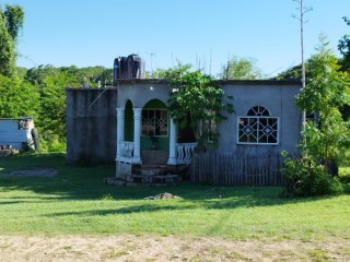 3 bed House For Sale in Birds Hill, Clarendon, Jamaica