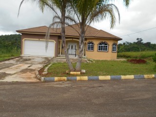 3 bed House For Sale in May Day, Manchester, Jamaica