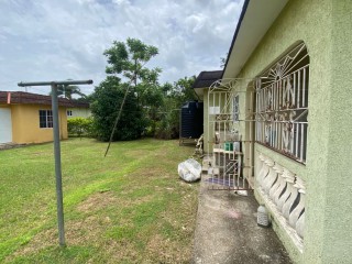 House For Sale in Bog Walk, St. Catherine Jamaica | [5]
