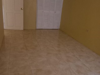House For Rent in Golden Meadows, Kingston / St. Andrew Jamaica | [1]