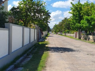 Commercial building For Sale in Falmouth, Trelawny, Jamaica