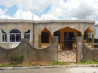3 bed House For Sale - CHRISTIANA, Manchester, Jamaica