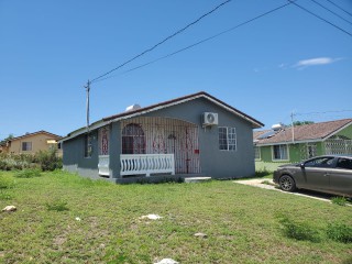 House For Rent in Trelawny, Trelawny Jamaica | [2]
