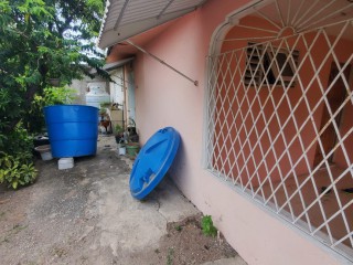 4 bed House For Sale in ELTHAM ACRES SPANISH TOWN, St. Catherine, Jamaica