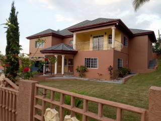 3 bed House For Sale in Greenvale Mandeville, Manchester, Jamaica