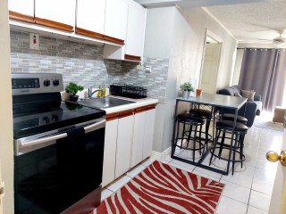 1 bed Apartment For Sale in Kensington Court, Kingston / St. Andrew, Jamaica