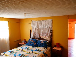 4 bed House For Sale in Junction, St. Elizabeth, Jamaica