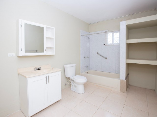 House For Rent in Kingston 19, Kingston / St. Andrew Jamaica | [10]