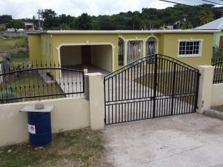 3 bed House For Sale in Merrivale Meadows, Clarendon, Jamaica