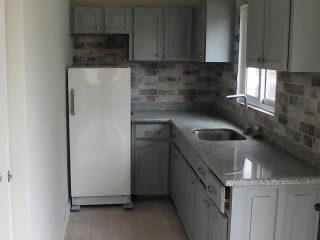 House For Sale in Pleasant Valley, Kingston / St. Andrew Jamaica | [2]