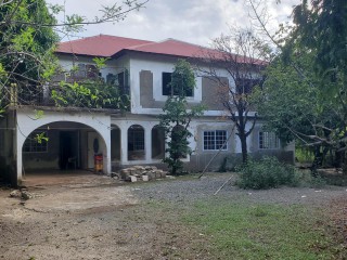 9 bed House For Sale in Pondside, St. Thomas, Jamaica