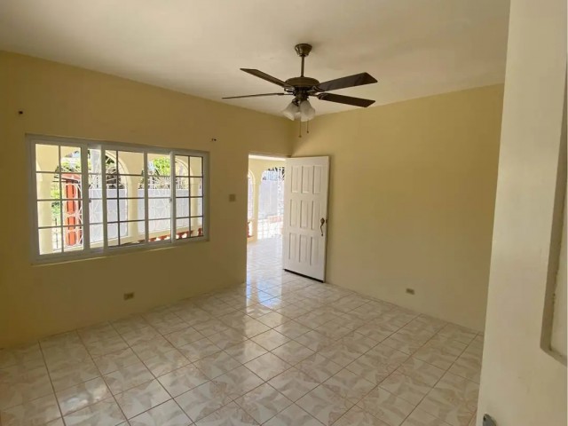 House For Rent in Kingston, Kingston / St. Andrew Jamaica | [9]