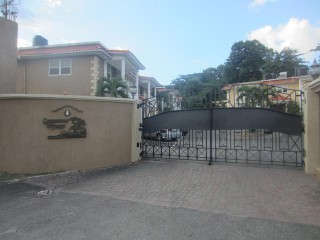 2 bed Apartment For Rent in Manor Park Kingston 8, Kingston / St. Andrew, Jamaica