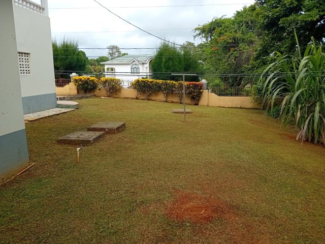 House For Sale in Brumalia, Manchester Jamaica | [2]