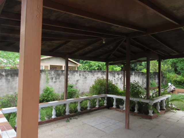 House For Sale in Meadowbrook Mews, Kingston / St. Andrew Jamaica | [2]