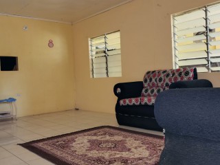 4 bed House For Sale in Palmers Cross, Manchester, Jamaica