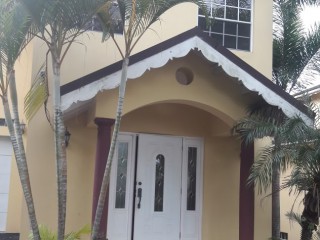 Townhouse For Sale in Mandeville, Manchester Jamaica | [1]