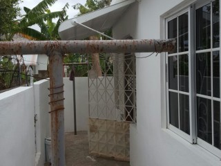 House For Sale in 8 West Greater Portmore, St. Catherine Jamaica | [2]