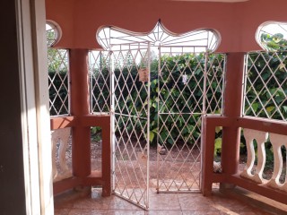 House For Sale in Manchester, Kingston / St. Andrew Jamaica | [6]